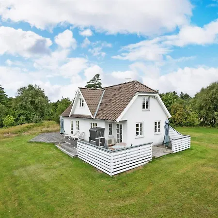 Thorben - 3-5km From The Sea In Western Jutland By Interhome *